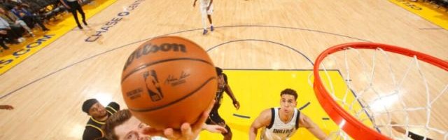 开云登录入口地址-勇士惨遭21分翻盘 关键时刻进攻萎靡要如何解决？