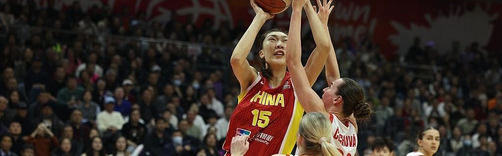 弹无虚发，韩旭5投5中拿下12分4板，正负值高达21全场最高