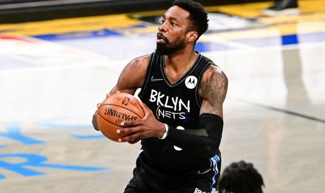 开云官方网站-篮网记者答疑：健康战绩两手抓？放走格林会后悔？