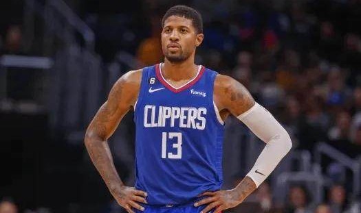 开云电子-受到流言的刺激？乔治进攻戏份增重迎来持续爆发