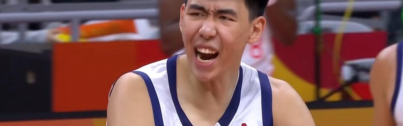 广东3消息！徐昕轰17+10打脸杜锋，胡明轩正式归队，徐杰最新伤情