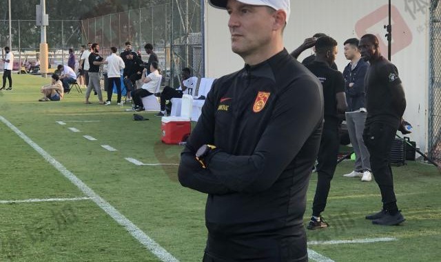 开云登录入口地址-扬科维奇要求体能达极限继续奔跑 下周转入技战术