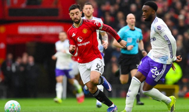 开云电子-1-3！输掉“6分之战” 5.5亿战舰7轮1胜仅拿5分 欧冠资格岌岌可危|曼联|维拉|B费|阿斯顿维拉|纽卡斯尔_新浪体育_新浪新闻