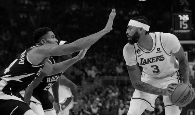 开云电子-最好的湖人在路上 三巨头日渐默契还交易韦少吗？