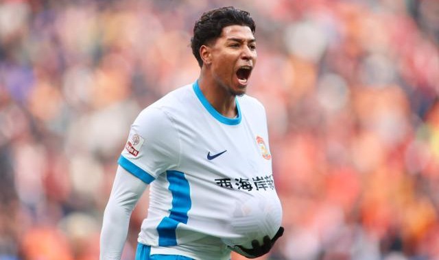 开云官方网站-【中超】席尔瓦破门派恩斯双响 西海岸2比2扳平海牛