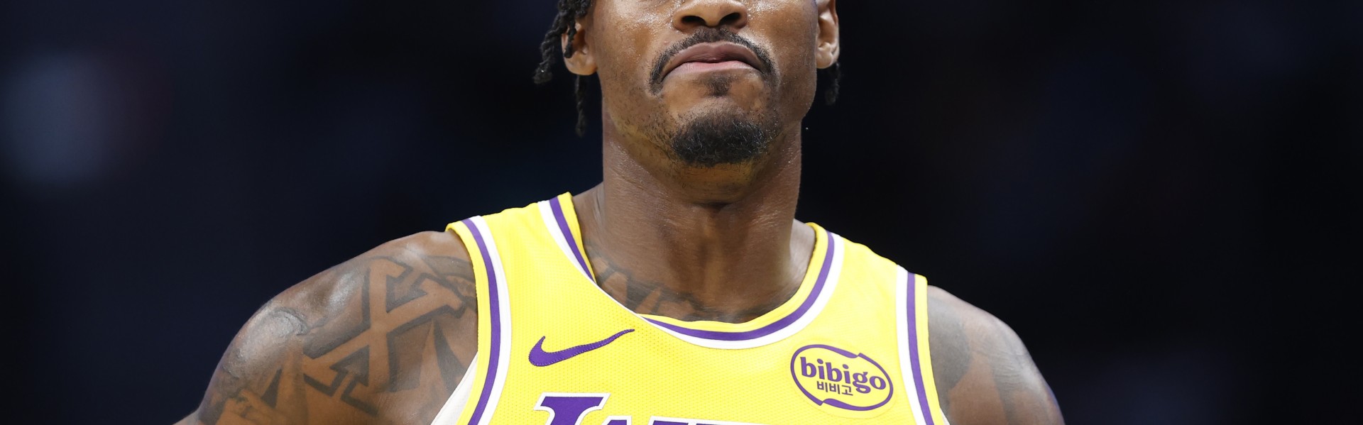 开云电子-与雷迪克起冲突！帕森斯：湖人需要范德彪这种球员 不乱投有防守