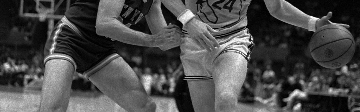 开云登录入口地址-里克-巴里：NBA应该设立两个MVP奖项 东部MVP以及西部MVP