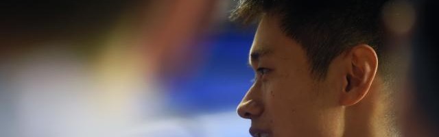 华体官网登录方式-谢震业身负三项：运动员没有天生强大 他只是要强