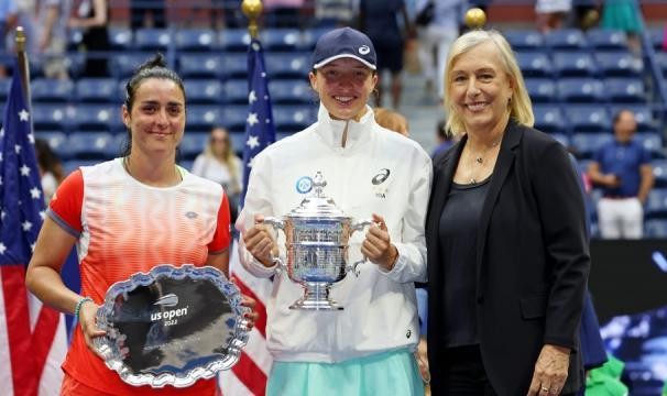 开云登录入口地址-决赛“拼下限”彰显斯瓦泰克强大 贾巴尔再败给心态