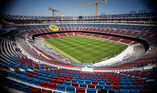 每体：巴萨已通知欧足联将用诺坎普为欧冠小组赛的主场首选